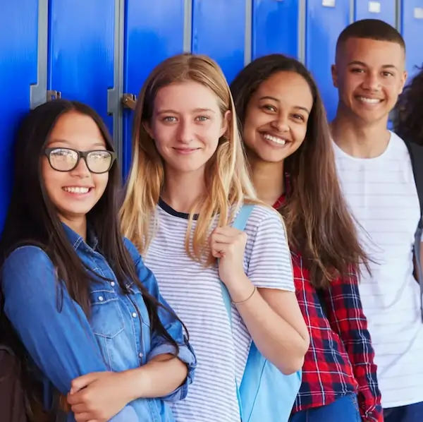 happy-studentsd.webp